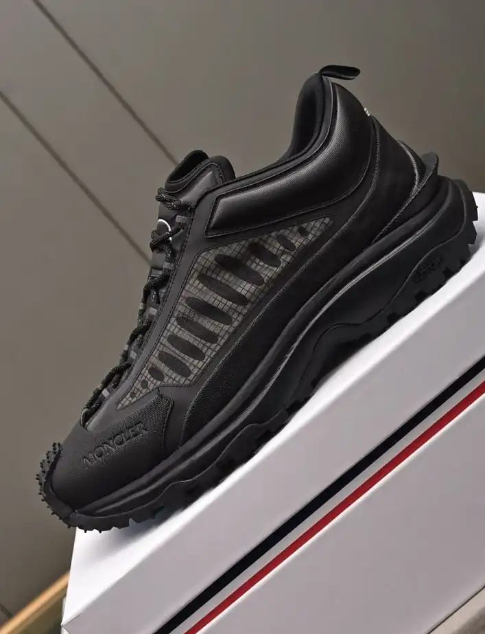 hype Moncler Sneakers