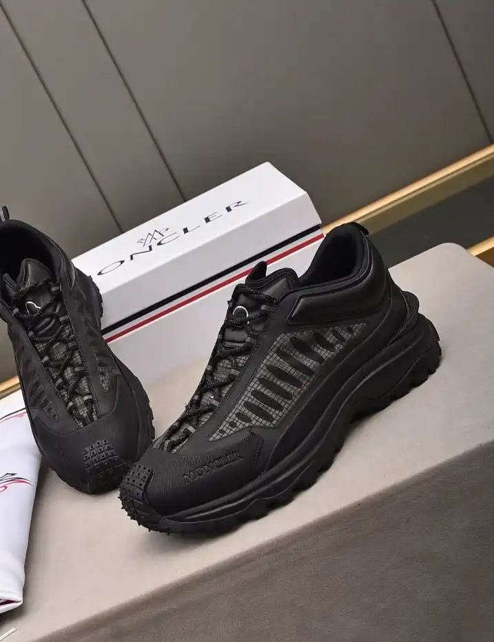 hype Moncler Sneakers