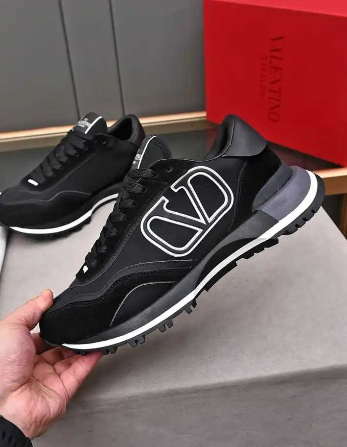 hype Valentino Casual Shoes