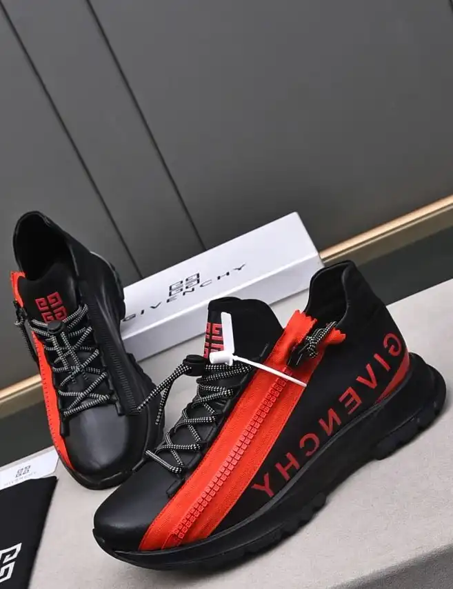 hype Givenchy Sneakers