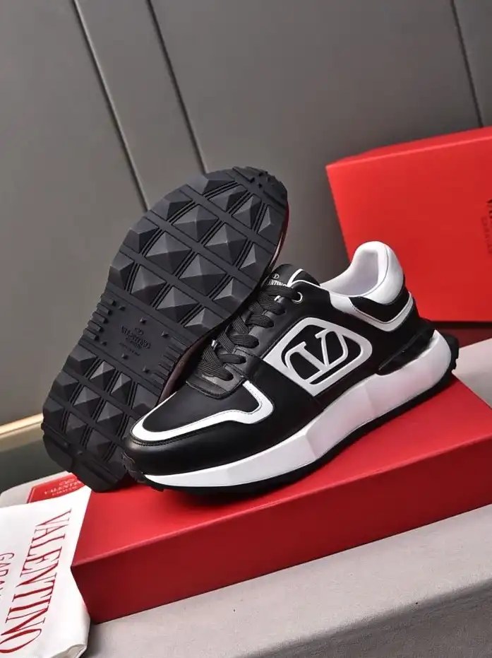 hype Valentino Casual Shoes