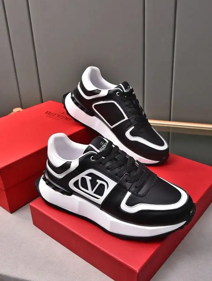 hype Valentino Casual Shoes