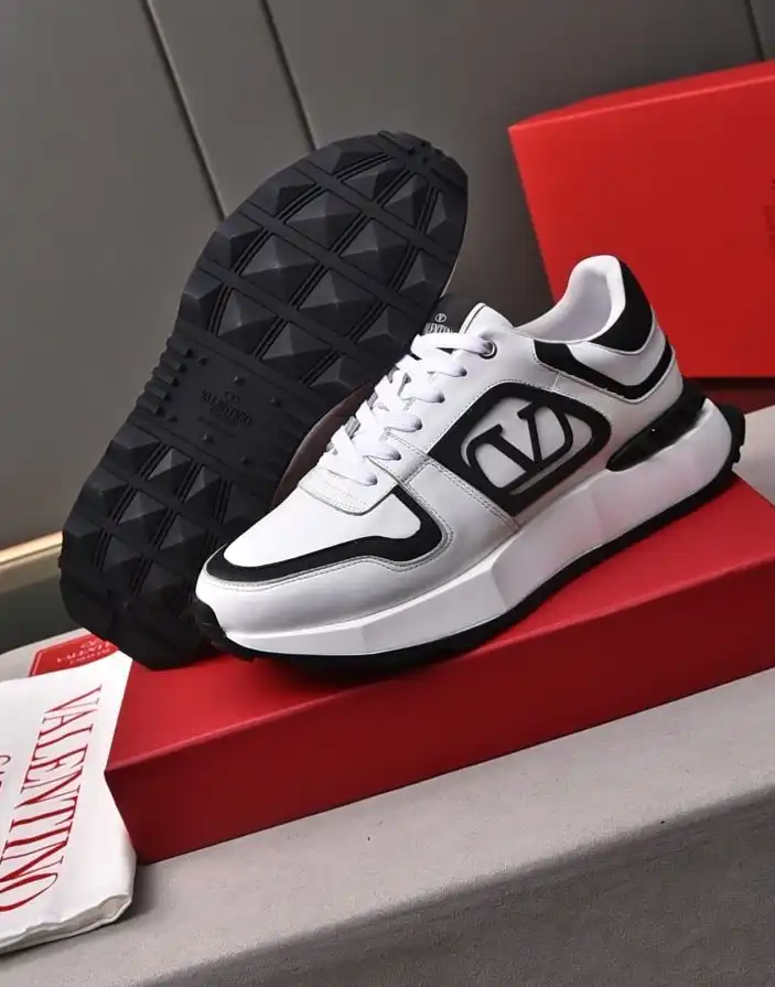 hype Valentino Casual Shoes