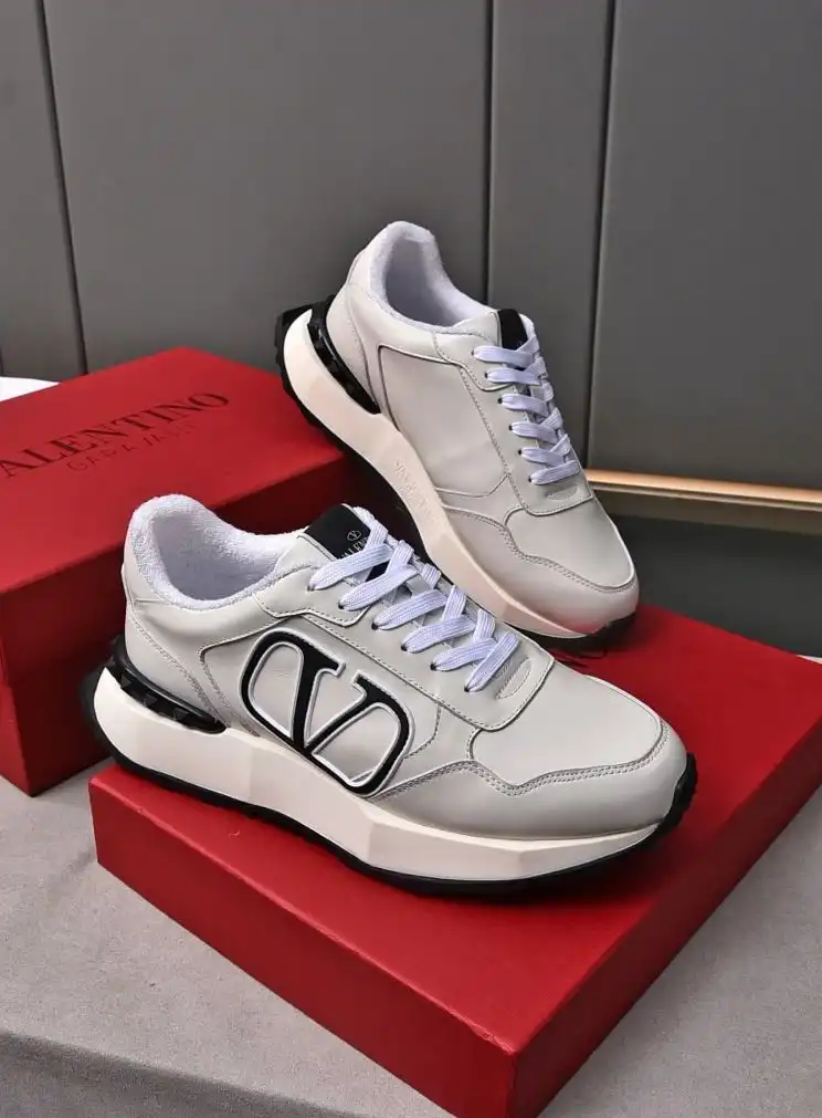 hype Valentino Casual Shoes