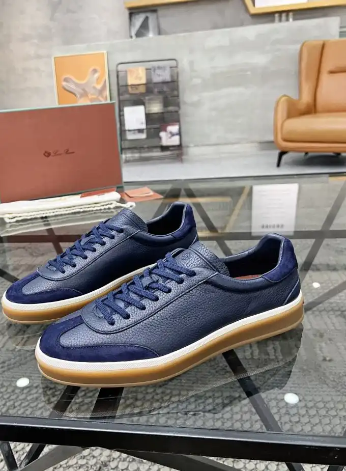 hype Louis Vuitton Sneakers