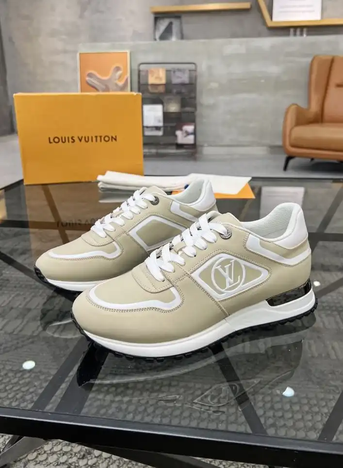 hype Louis Vuitton Sneakers