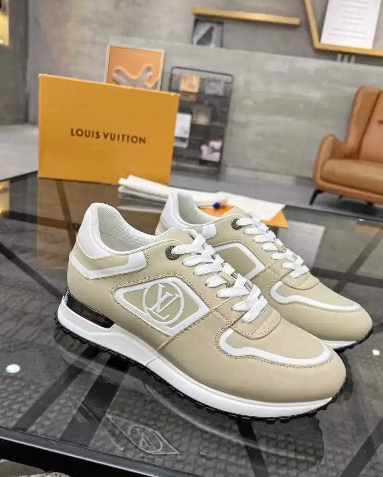 hype Louis Vuitton Sneakers