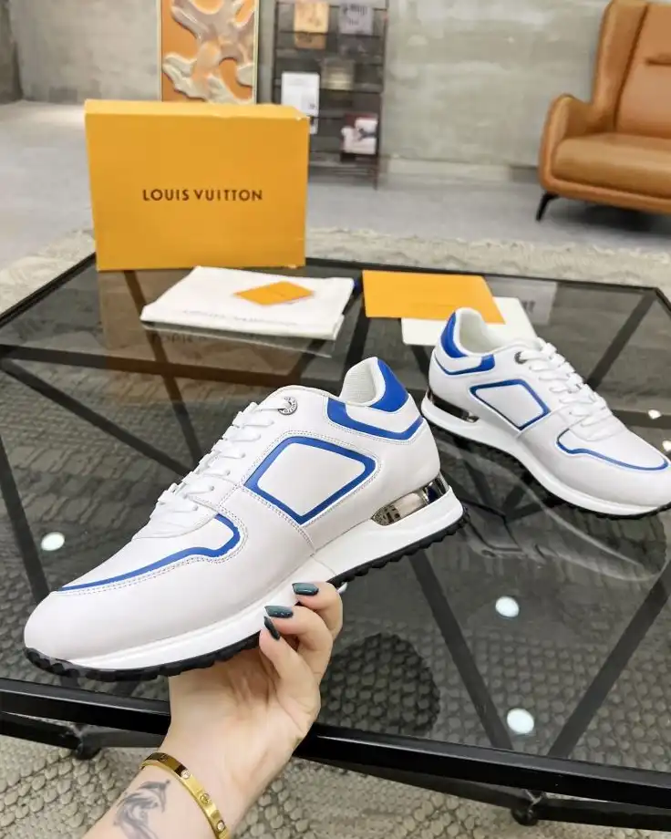 hype Louis Vuitton Sneakers