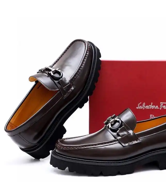 hype Ferragamo Leather Shoes