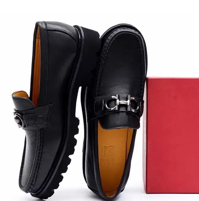 hype Ferragamo Leather Shoes