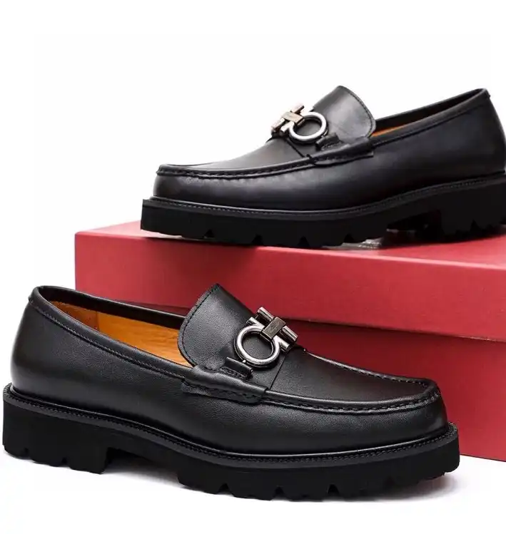 hype Ferragamo Leather Shoes