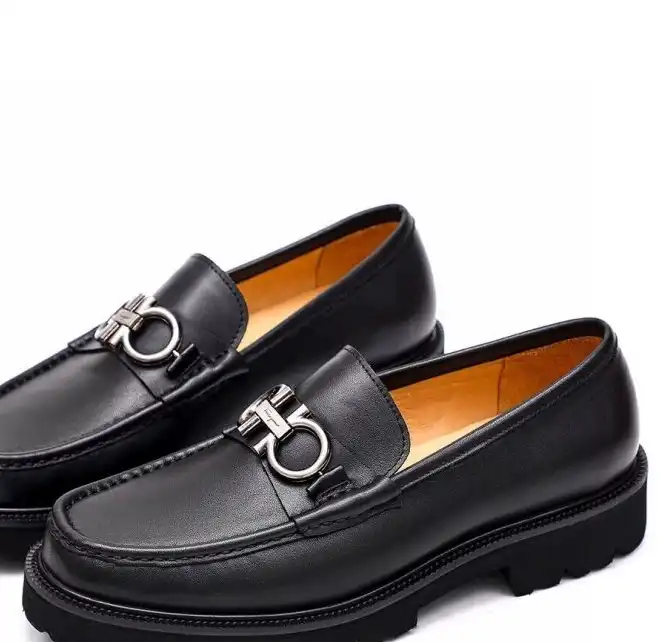 hype Ferragamo Leather Shoes