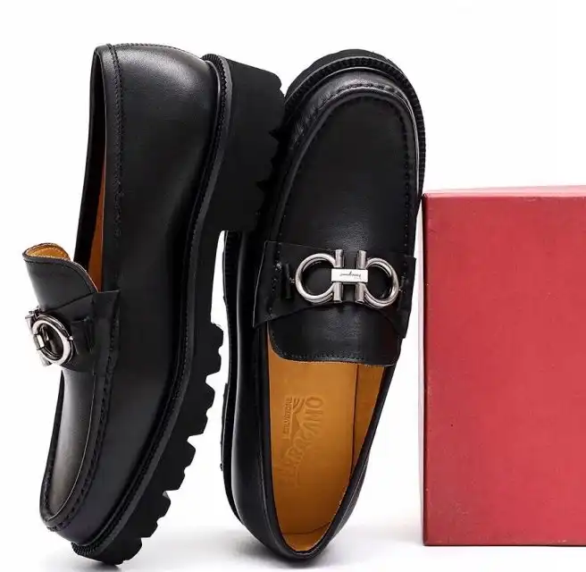 hype Ferragamo Leather Shoes