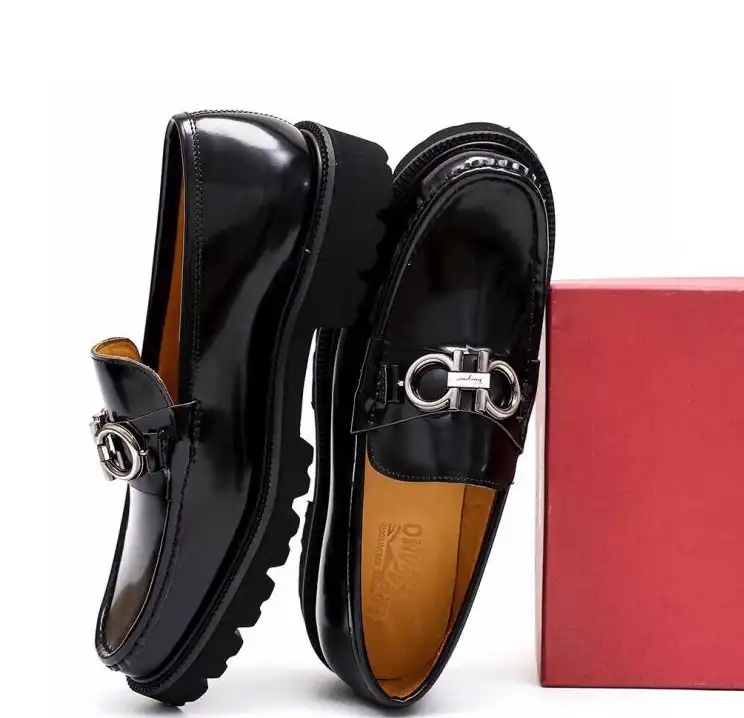 hype Ferragamo Leather Shoes