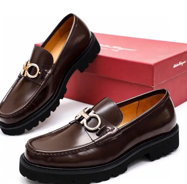 hype Ferragamo Leather Shoes