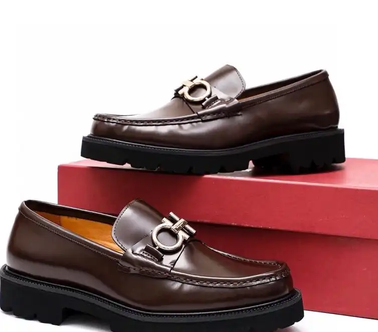 hype Ferragamo Leather Shoes