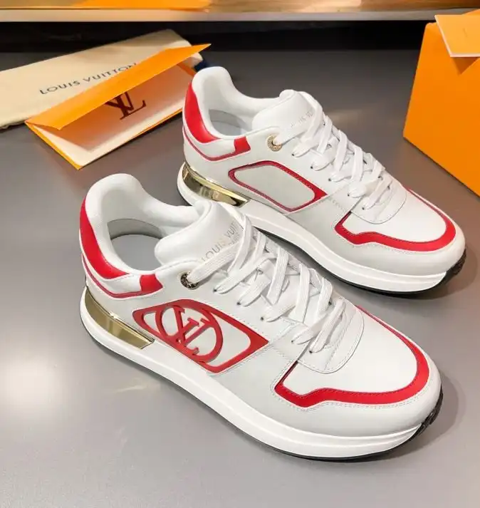 hype Louis Vuitton Sneakers