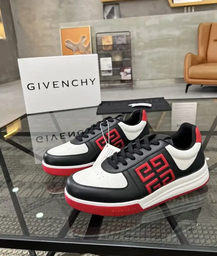 hype Givenchy Sneakers