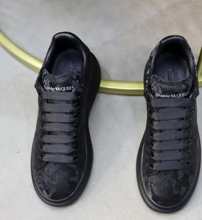 hype Alexander Mcqueen Casual Shoes