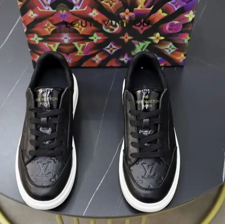 hype Louis Vuitton Sneakers