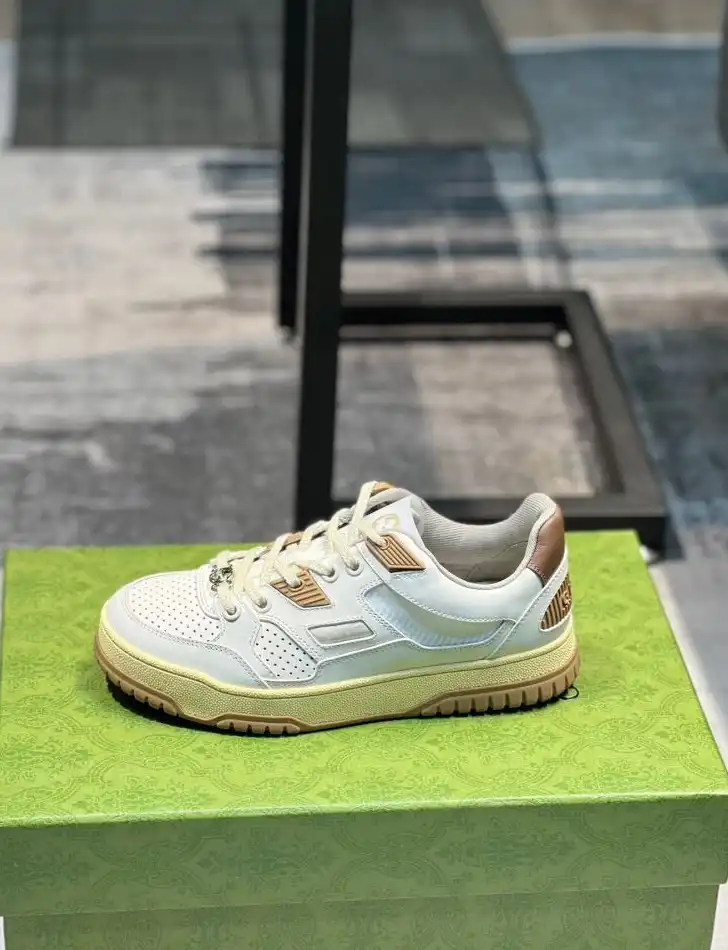 hype Gucci Sneakers