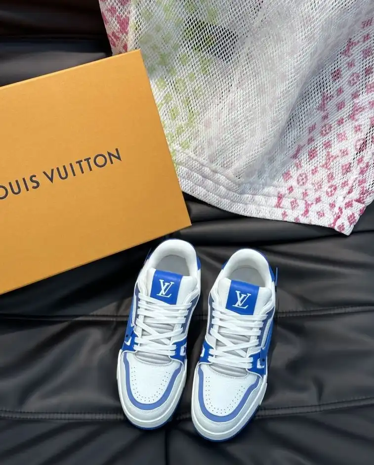 hype Louis Vuitton Sneakers