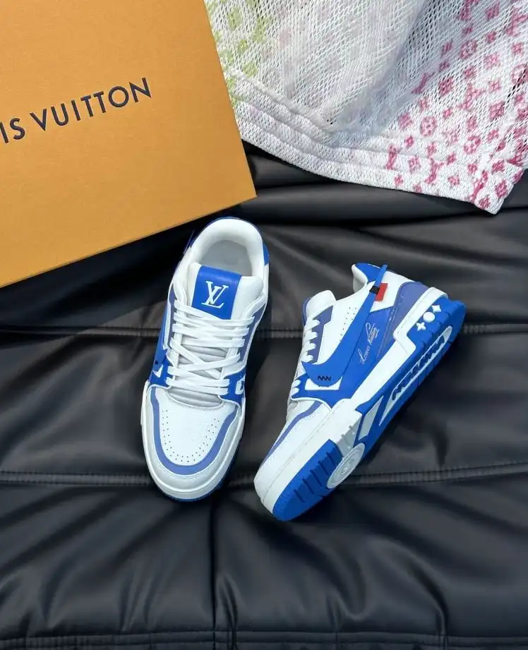 hype Louis Vuitton Sneakers