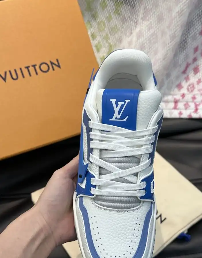 hype Louis Vuitton Sneakers