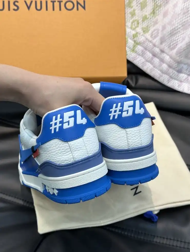 hype Louis Vuitton Sneakers