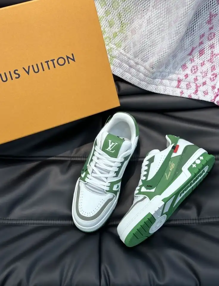 hype Louis Vuitton Sneakers