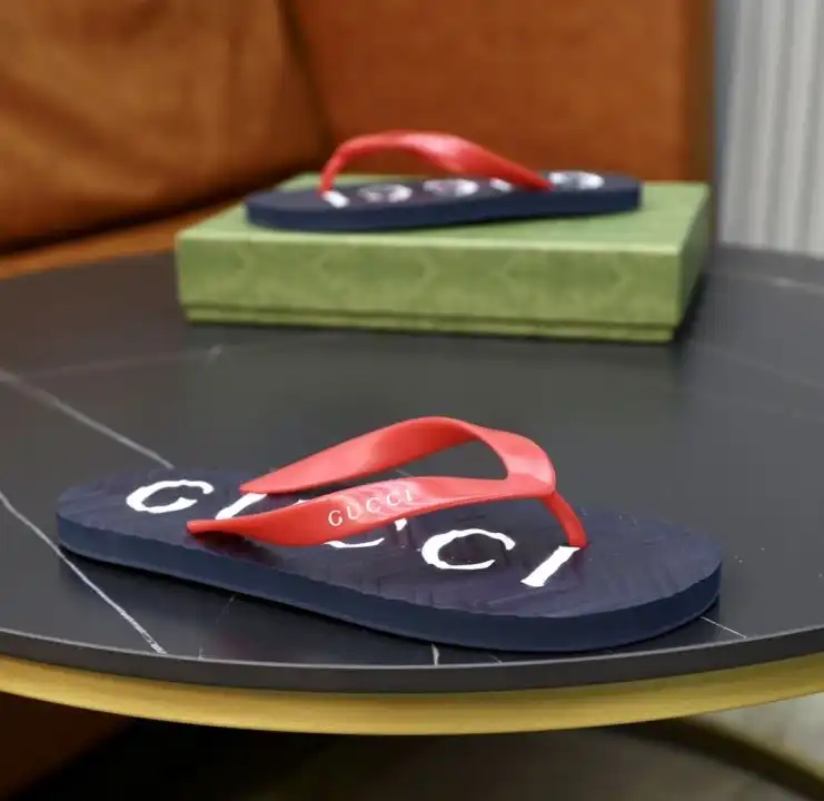 hype Gucci Slippers