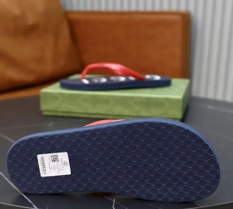 hype Gucci Slippers