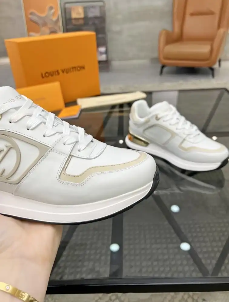 hype Louis Vuitton Sneakers