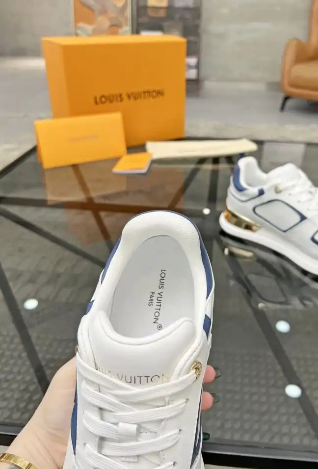 hype Louis Vuitton Sneakers