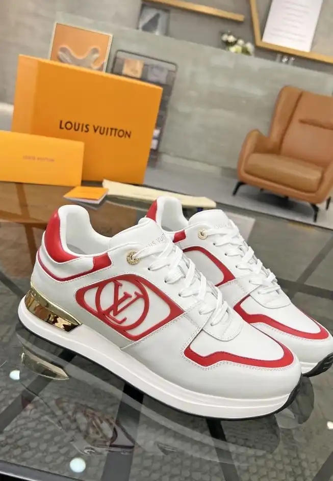 hype Louis Vuitton Sneakers