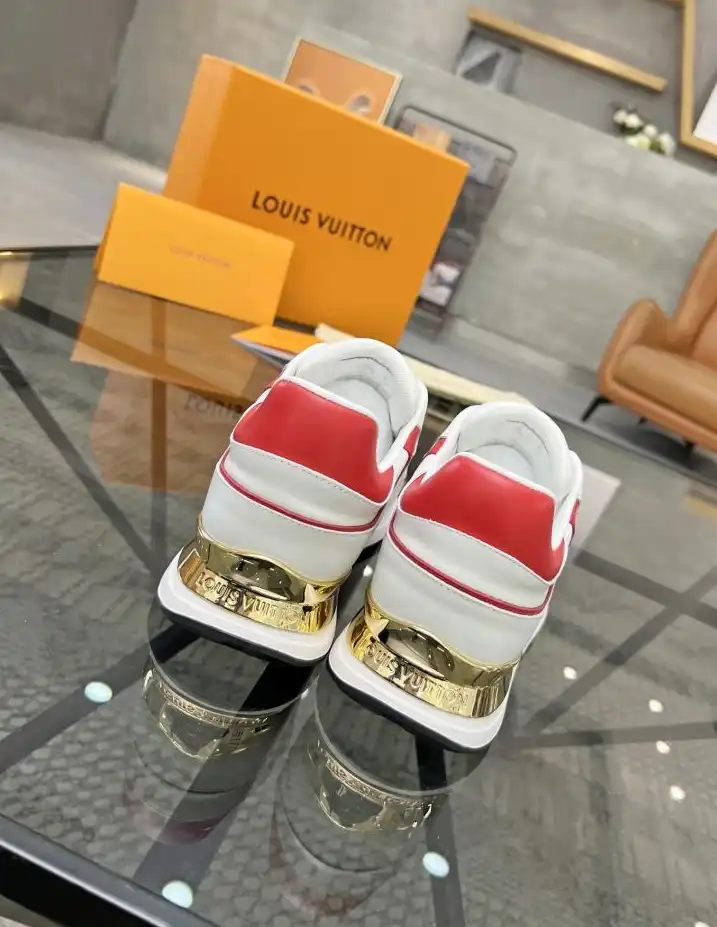 hype Louis Vuitton Sneakers