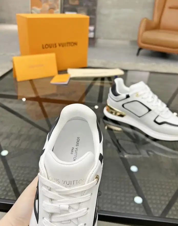 hype Louis Vuitton Sneakers