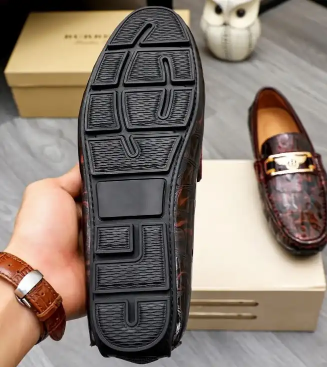 hype Burberry Leather Shoes