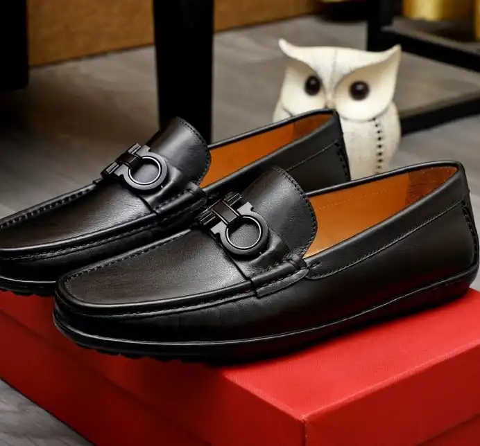 hype Ferragamo Leather Shoes