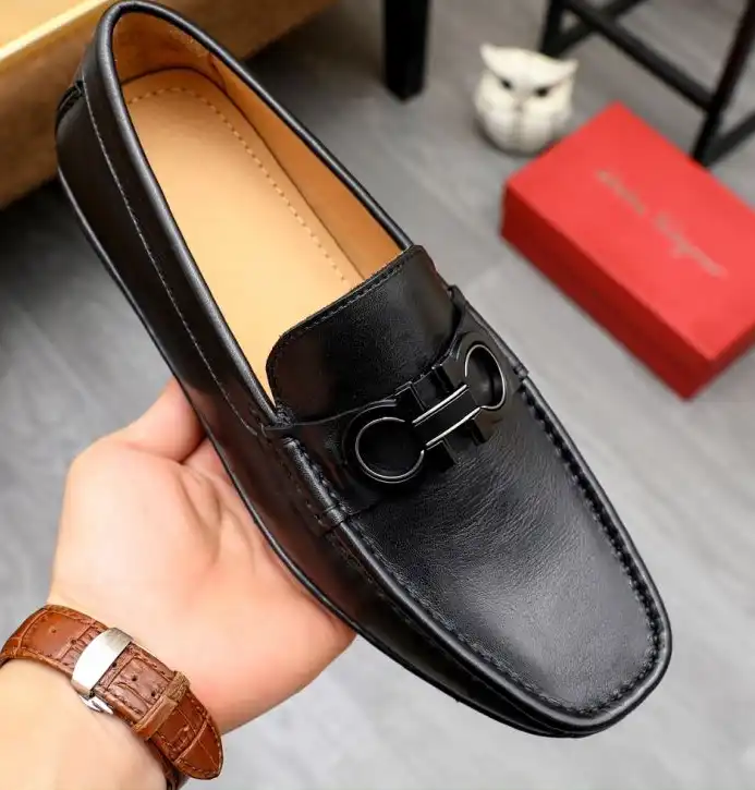 hype Ferragamo Leather Shoes