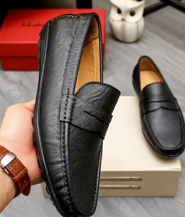 hype Ferragamo Leather Shoes