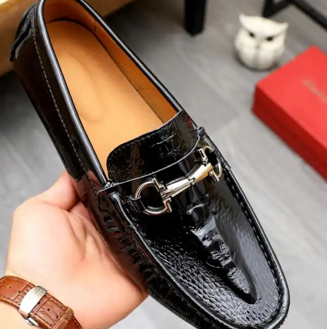 hype Ferragamo Leather Shoes