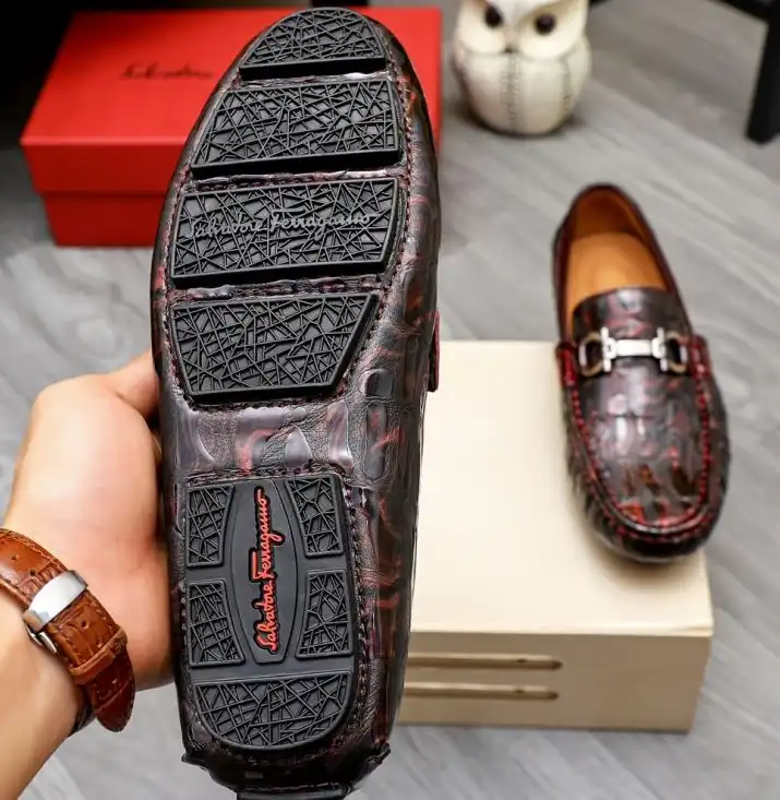 hype Ferragamo Leather Shoes