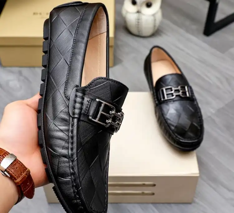 hype Burberry Leather Shoes