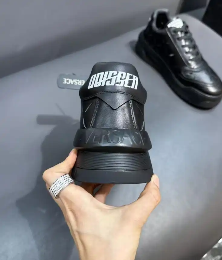 hype Givenchy Sneakers