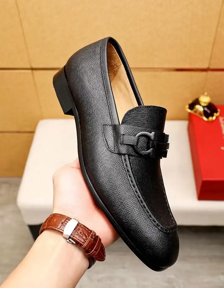 hype Ferragamo Leather Shoes