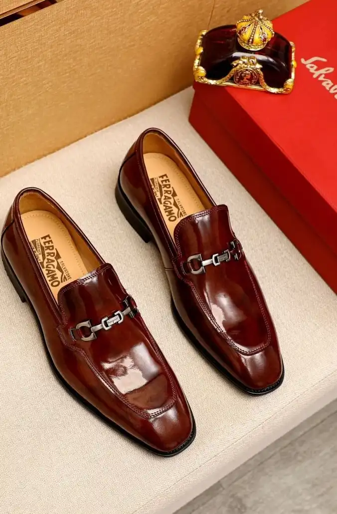 hype Ferragamo Leather Shoes