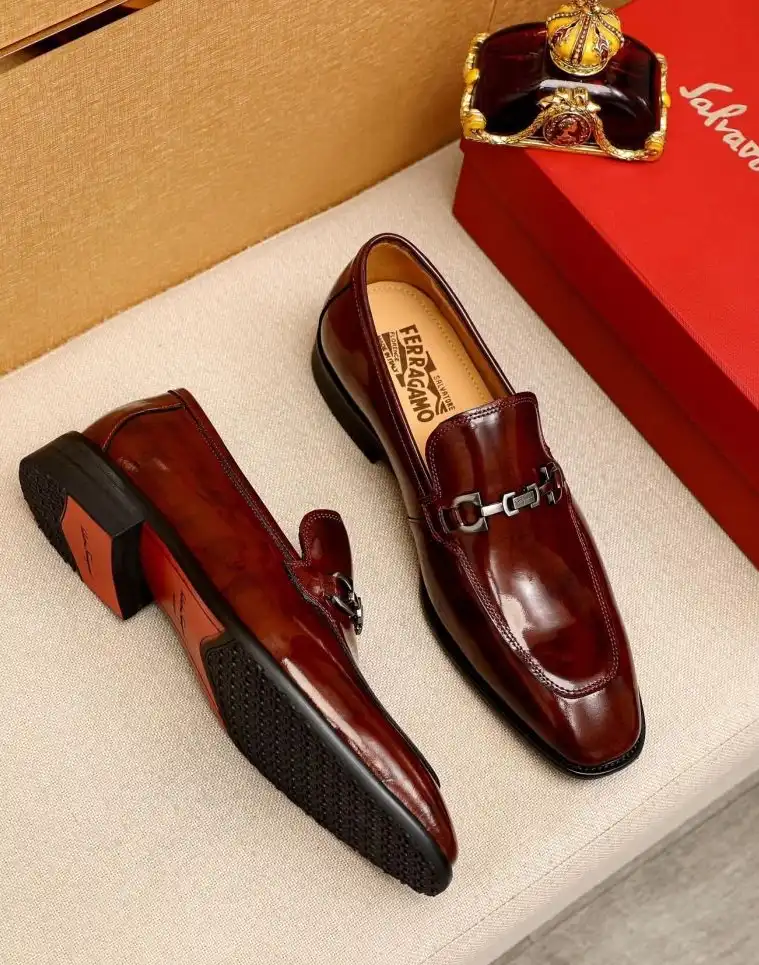 hype Ferragamo Leather Shoes