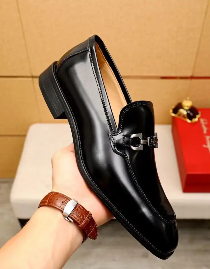 hype Ferragamo Leather Shoes