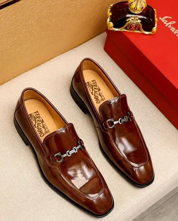 hype Ferragamo Leather Shoes